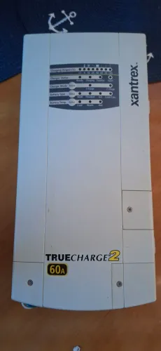 Carregador Xantrex 60 Amperes