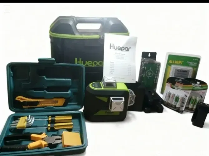 NIVEL A LASER PROFISSIONAL DE 12 LINHAS MARCA HUEPAR COM RECEPTOR PARA AREAS EXTERNAS