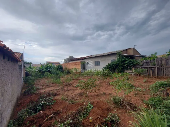 Terreno à venda, 250 m² por R$ 160.000,00 - Jardim Continental - Botucatu/SP
