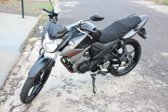 Vendo Fazer YS150 Fazer SED 20/21