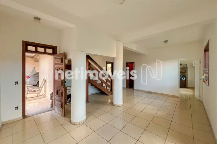 CASA Á VENDA 3 QUARTOS NO PINDORAMA