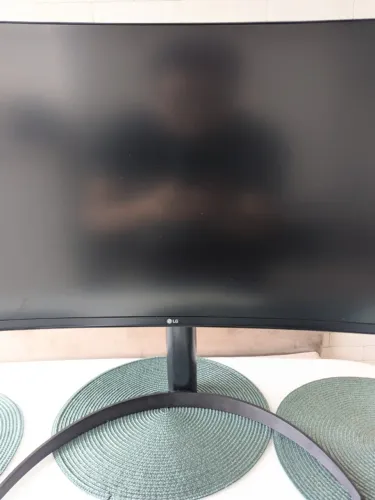 Monitor LG UltraWide 34" Curvo 34WP65C-B 160Hz QHD - COM DEFEITO (linha na tela)