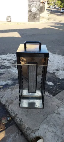 Vendo churrasqueira a gás nova