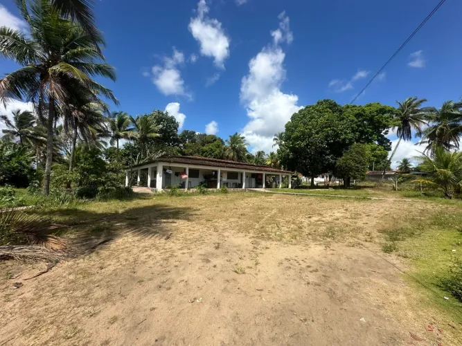 Vendo, troco ou alugo! Sítio bem localizado!