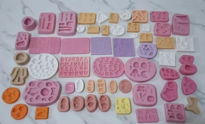Kit de ferramentas e materiais para biscuit (usado)