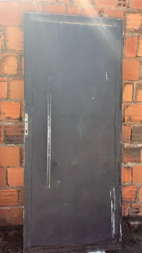 2 portas de ferro