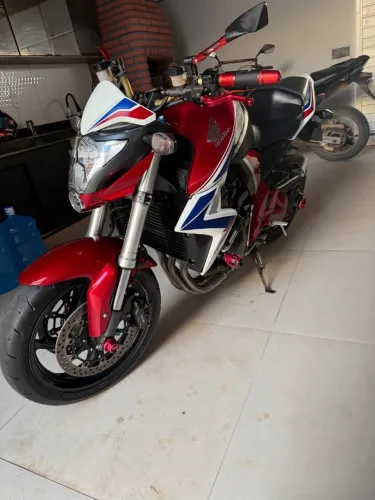 CB1000r