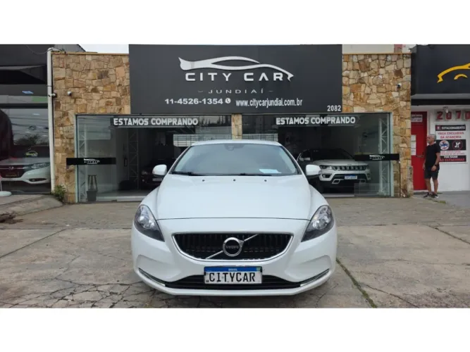 Volvo V40 2.0 Aut. 2019