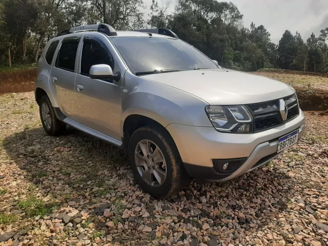 Renault Duster Dynamique 1.6 Hi-flex 16V Mec. 2017