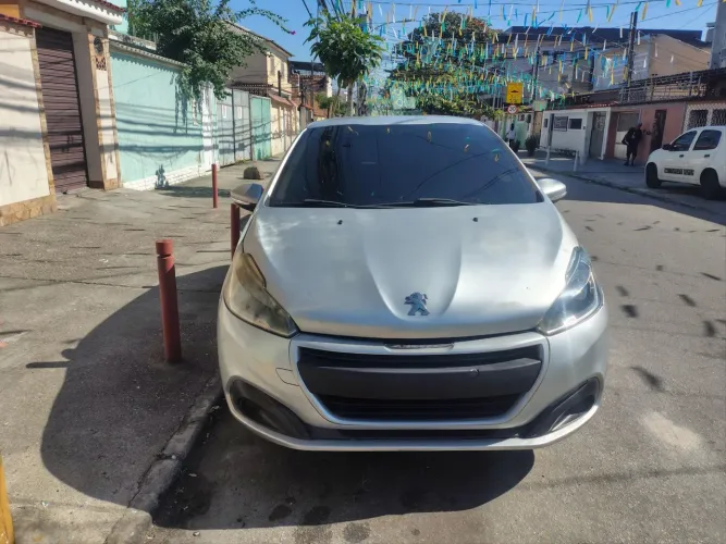 Peugeot 208 Active 1.2 Flex 12V 5P Mec. 2018