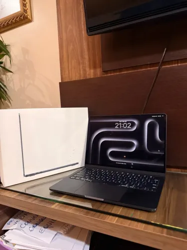 MacBook Air m4 13?