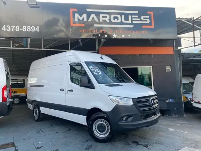 Mercedes-Benz Sprinter 417 Furgão L.t.a. Diesel (e6) 2027