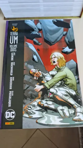 Jovens Titãns - Terra Um - Vol 2
