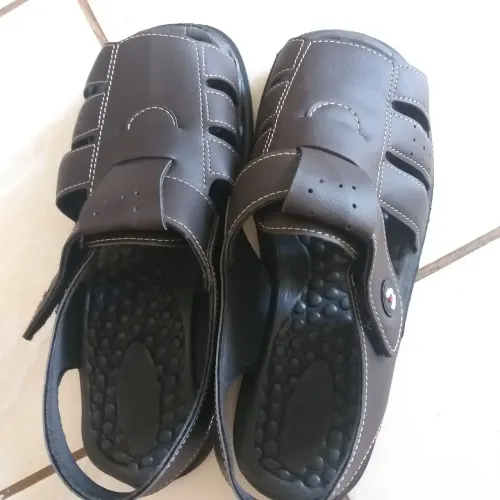 Sandslia magnetica, massagiadora, moderna  e confortavel perfeita para o dia dia 7188