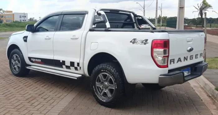 Ford Ranger XLS 2.2 4X4 CD Diesel Aut. 2019