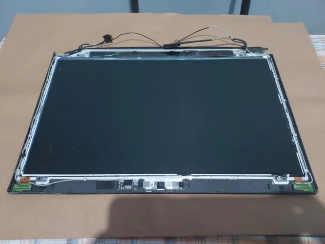 Tela 14" Led Slim/ Note 30 pinos