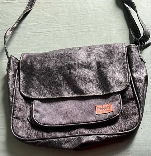 Bolsa tiracolo Enok