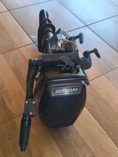 Motor barco Evinrude 