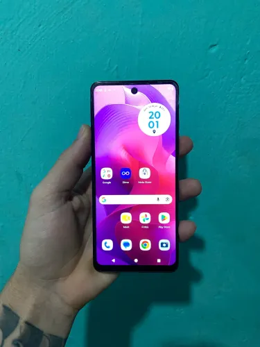 Moto G24 128GB rosa 350$