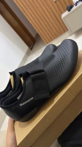 Sapatilha Shimano Speed