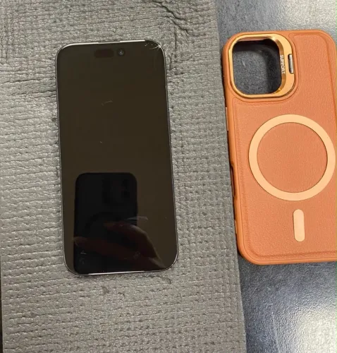 iPhone 16