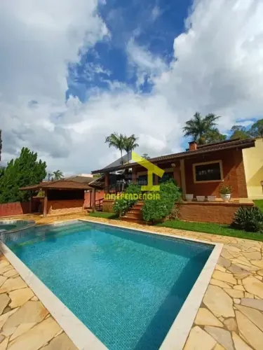 Casa com 5 dormitórios para alugar, 350 m² por R$ 10.475,48/mês - Ville Chamonix - Itatiba