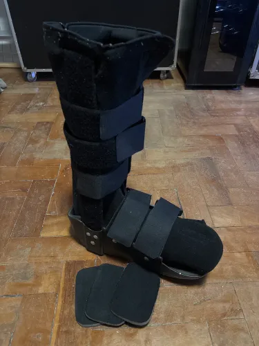 Bota ortopédica - 40 a 44