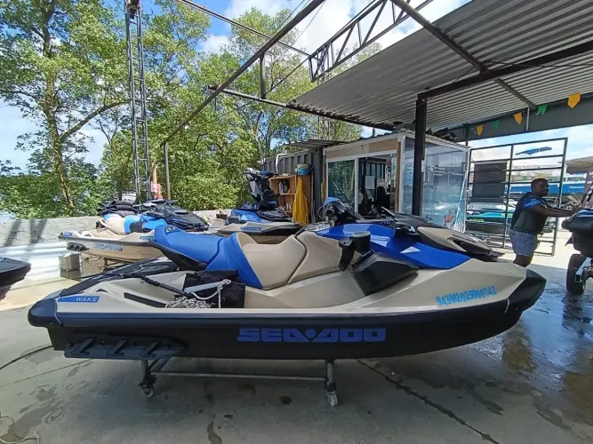 Jet ski Seadoo 170 wake 2025 já revisado! Incluiu a carretinha.
