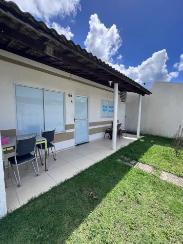 Vendo casa no condomínio Jardim dos Antúrios.