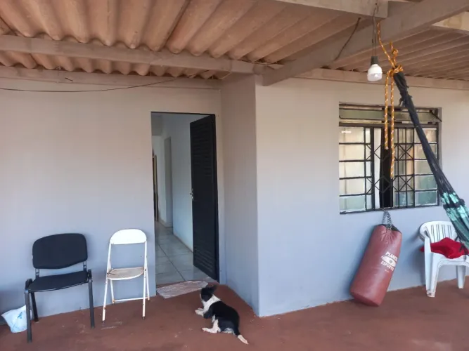 Casa no bairro Ravena, próximo do estrela do sul e coronel Antônino
