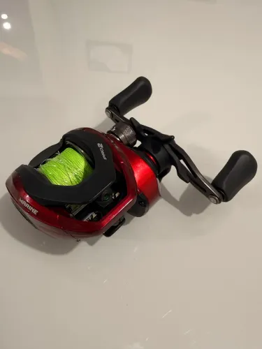Carretilha Marine Titan Pro 2 12000 - esquerda