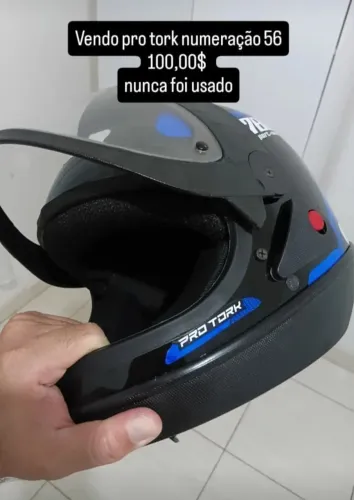 Capacete