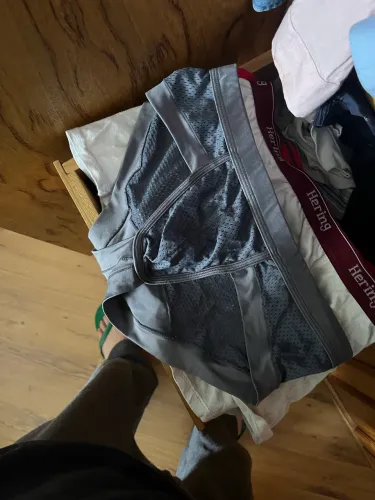 Cueca M