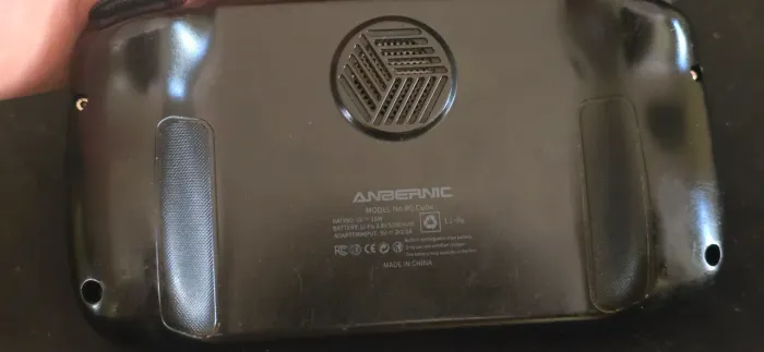 Anbernic RG Cube android 13 emulador