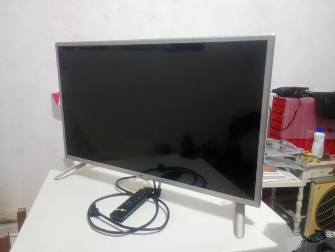 TV LCD 32 polegadas da marca LG 