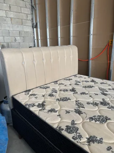 Cama de Casal Gazin com Cabeceira