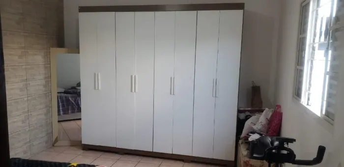 Guarda roupa