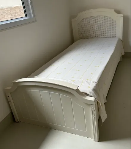 Cama solteiro 