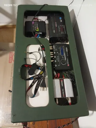 Vendo caixa trio de 12 