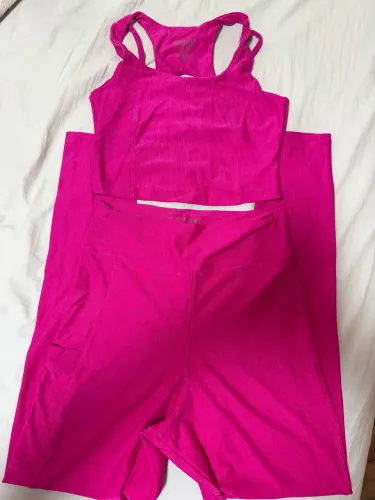 Conjunto Fitness, Tam M, cor Pitaya, tecido Allure