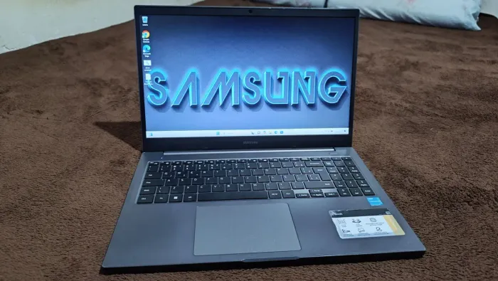 NOTEBOOK SAMSUNG BOOK PROCESSADOR CELERON 11ª GERAÇÃO RAM 4GB SSD NVME 256 GB