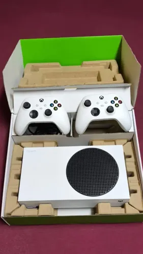XBOX SERIES S 512GB *2 controles*