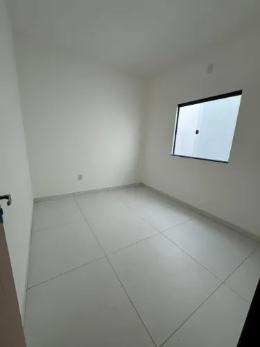 CASA NO ALTO DO TURU-1/ LINDA CASA