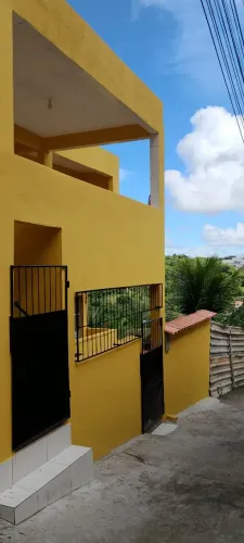 Aluga-se kitnet mobiliado 650 reais + fiança 