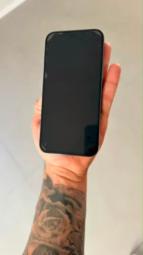 iPhone 14 Pro Max Roxo Profundo 