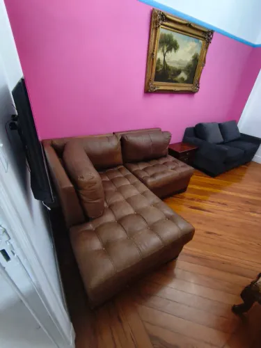 Sofá em couro