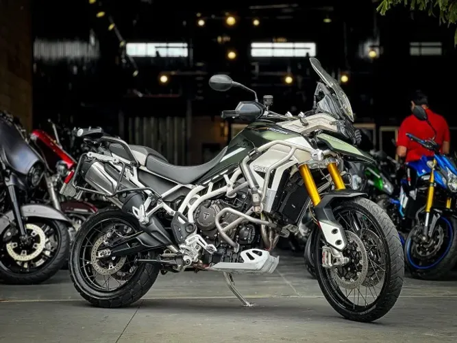 TRIUMPH TIGER 900 RALLY PRO