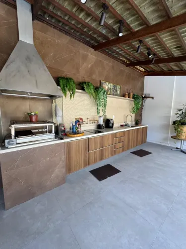 Casa, Vila dos Joanes, 484m², 3 Suítes, 3 Vagas de Garagem. Alto Padrão, Lazer Completo