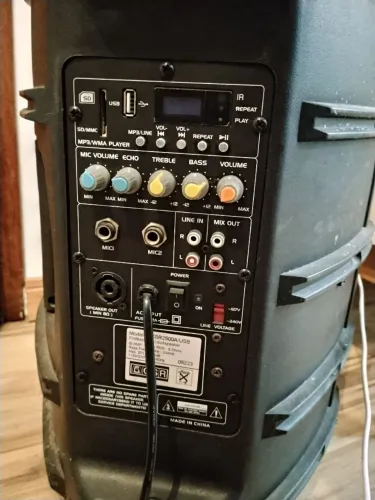 Caixa de som CSR 250 8amp 100w rms 8 Ohms