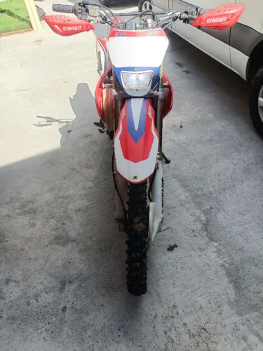 MOTO DE TRILHA CRF 250 X ANO 2008
